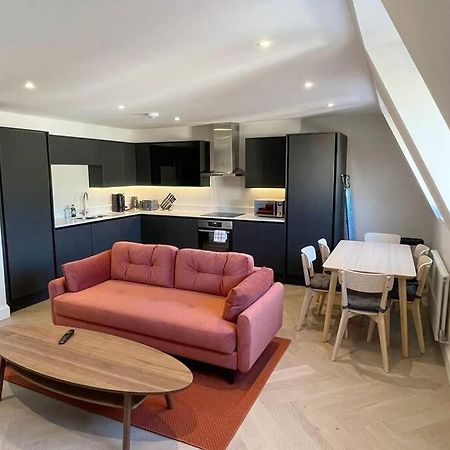 Apartments In The Heart Of Richmond, London Richmond  Eksteriør bilde