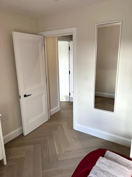 Apartments In The Heart Of Richmond, London Richmond  Eksteriør bilde