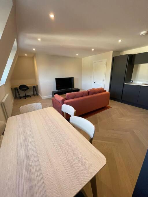 Apartments In The Heart Of Richmond, London Richmond  Eksteriør bilde